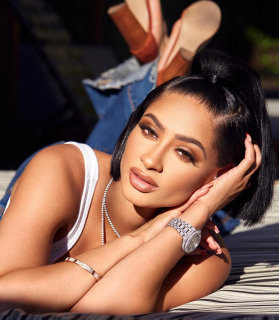 Tori Hughes Wiki